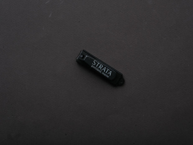 ITEZA - Kurouchi Nail Clippers - Strata Logo - Small