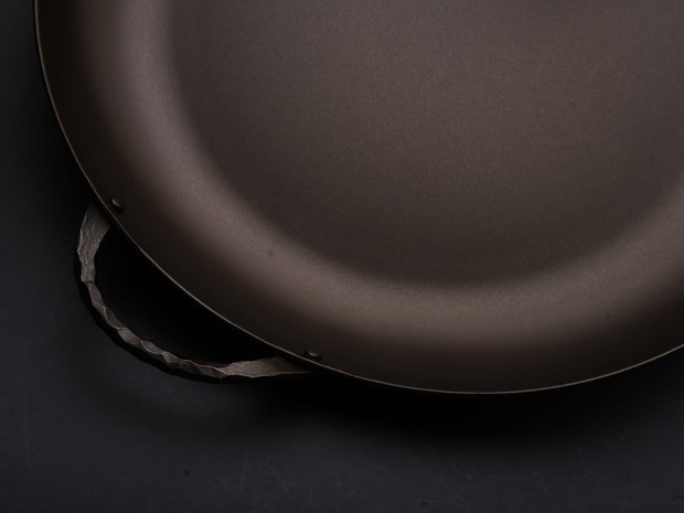Smithey Ironware - Forged Carbon - 17" Paella Pan