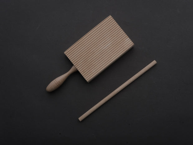 RITMO - Rigagnocchi Board with Garganelli Rod