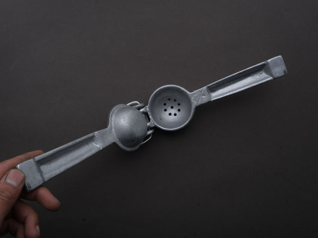 Best Manufacturers - Citrus Juicer - Cast Aluminum