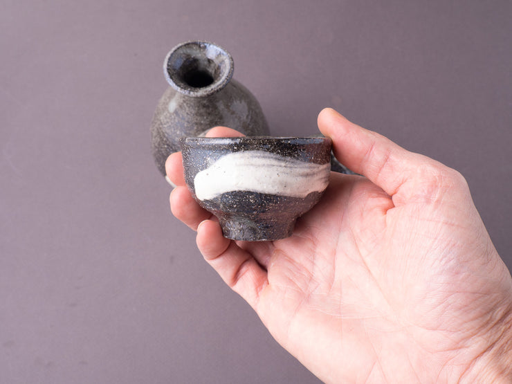 Komon - Seji Okuda - Sake Set w/ Kiri Gift Box - Hakame Finish