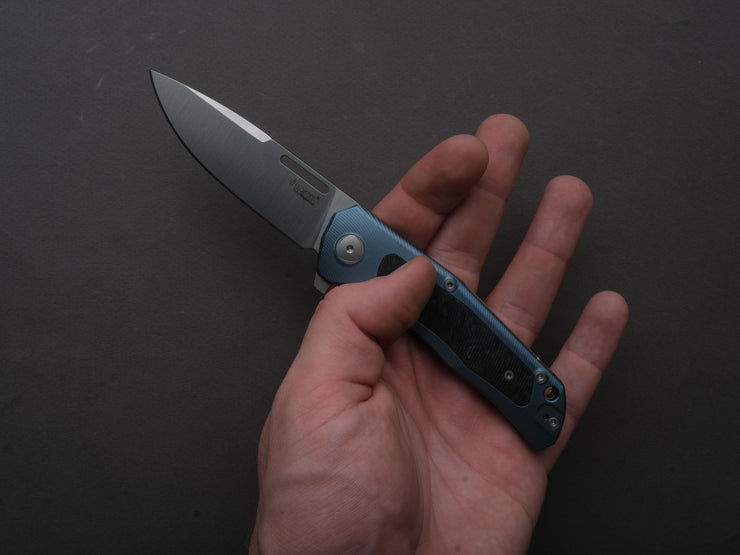 LionSTEEL - Folding Knife - Q4TTRO - Frame Lock - Magnacut - 84mm - Blue Titanium