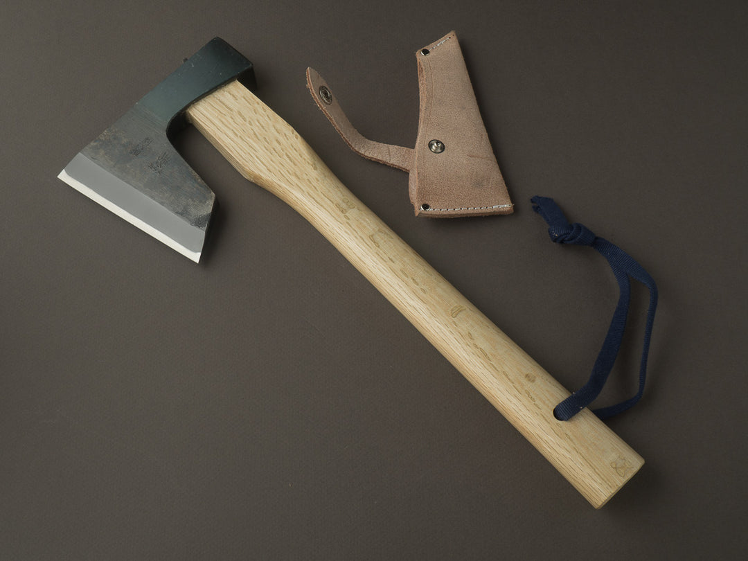 Axes, Hatchets, Machetes – Strata