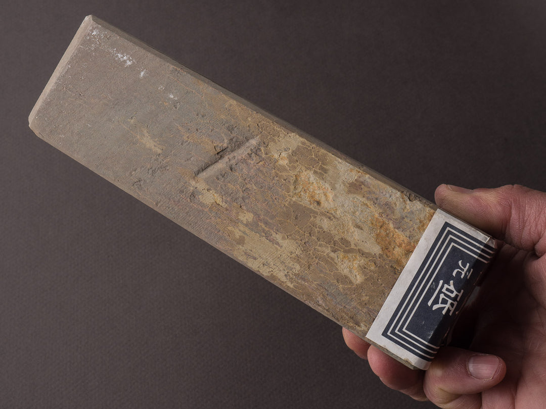 イボタの石です。 Tanaka Toishi - Natural Whetstone - Aoto (Softer) – Strata
