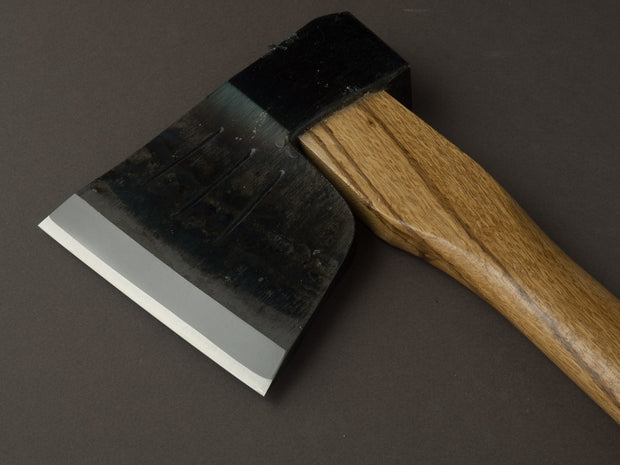 Mizuno - Zenko Bakin Axe - 680g - Straight Oak Handle