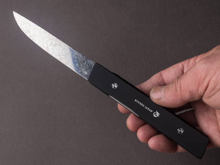 Ryusen - SK07 - Single Bevel Folding Knife - Coreless Damascus - Urban Black Handle w/ Red Stitch Leather Case