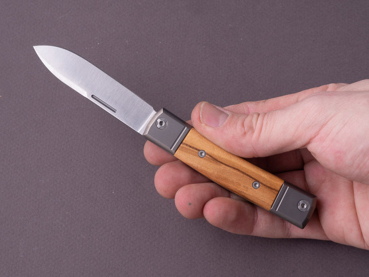 lionSTEEL - Folding Knife - bestMAN - Drop Point - 71mm - M390 - Slip Joint - OIive Wood
