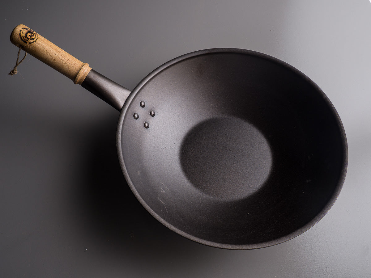 USA Made Light Iron Wok. Induction ready & seasoned for you! by